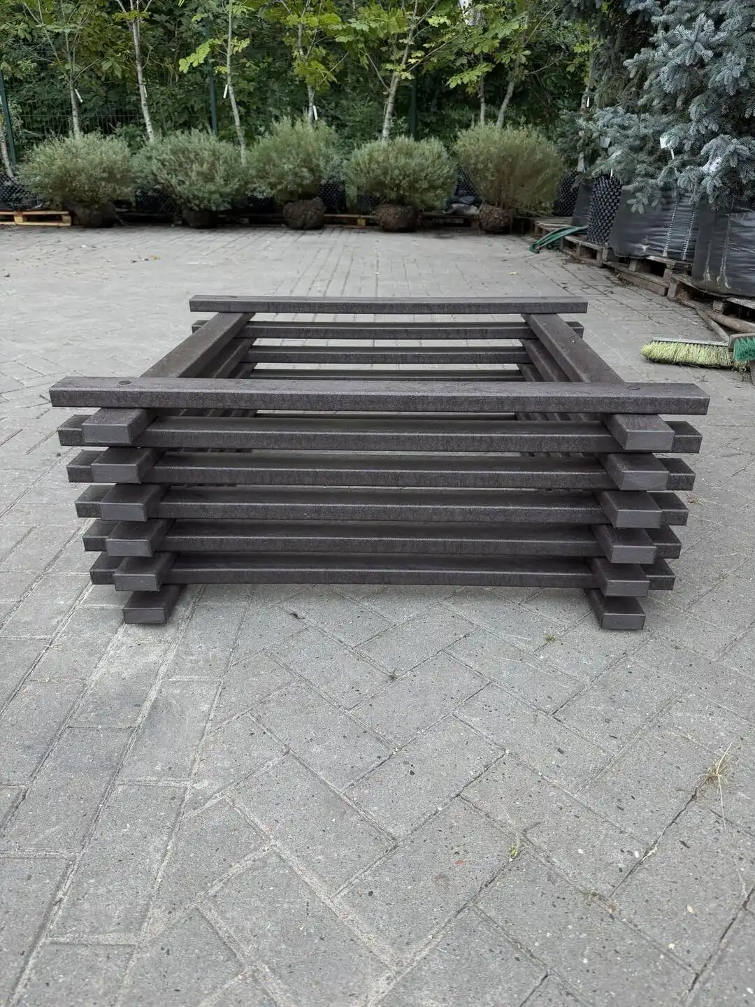 Кашпо Ирбис 1000x1000x380 мм-mini