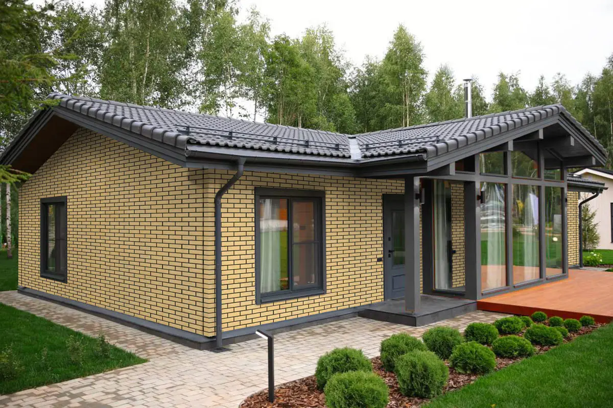 Фасадная панель Grand Line Состаренный кирпич, Design, Песочный со швом RAL 9005-mini