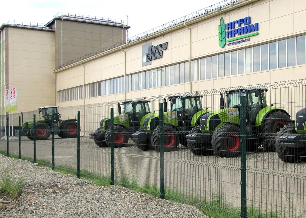 Столб 62х55х1,4х2500 RAL 7024 5 отверстий-mini