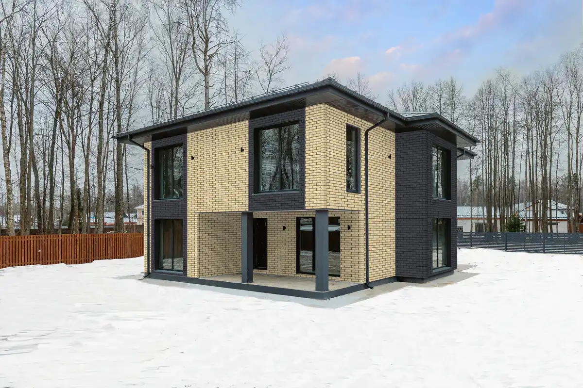 Фасадная панель Grand Line Состаренный кирпич, Design Plus, Ваниль с черным швом-mini